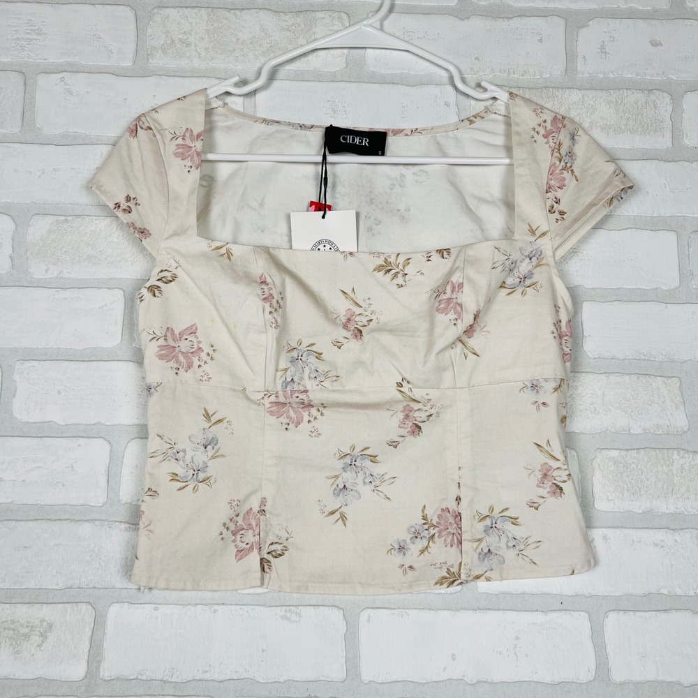 Cider Cream Floral Square Neck Cap Sleeve Fitted Crop Top Small NWT